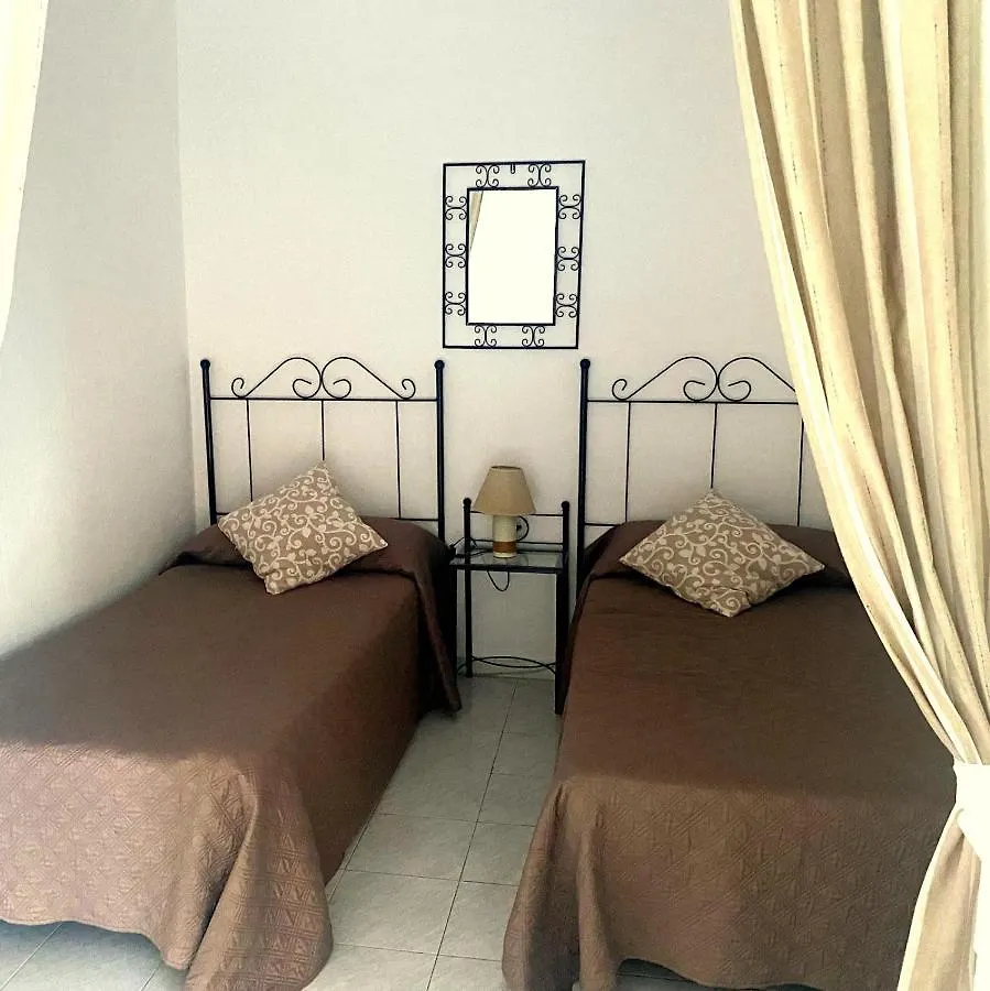 Estudio Con Vistas Al Mar En Marbella A 100 Metros De La Playa Apartamento