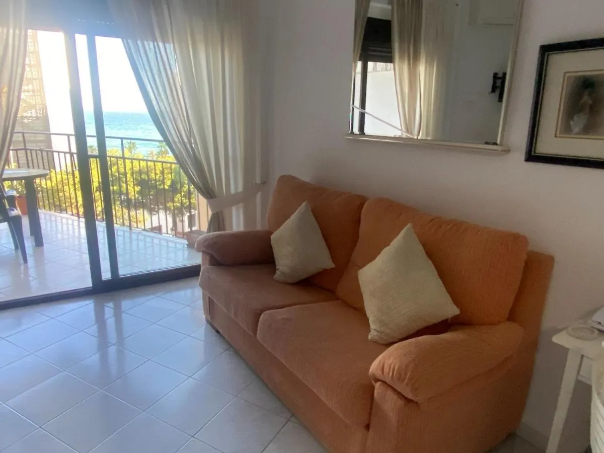 Apartamento Estudio Con Vistas Al Mar En Marbella A 100 Metros De La Playa
