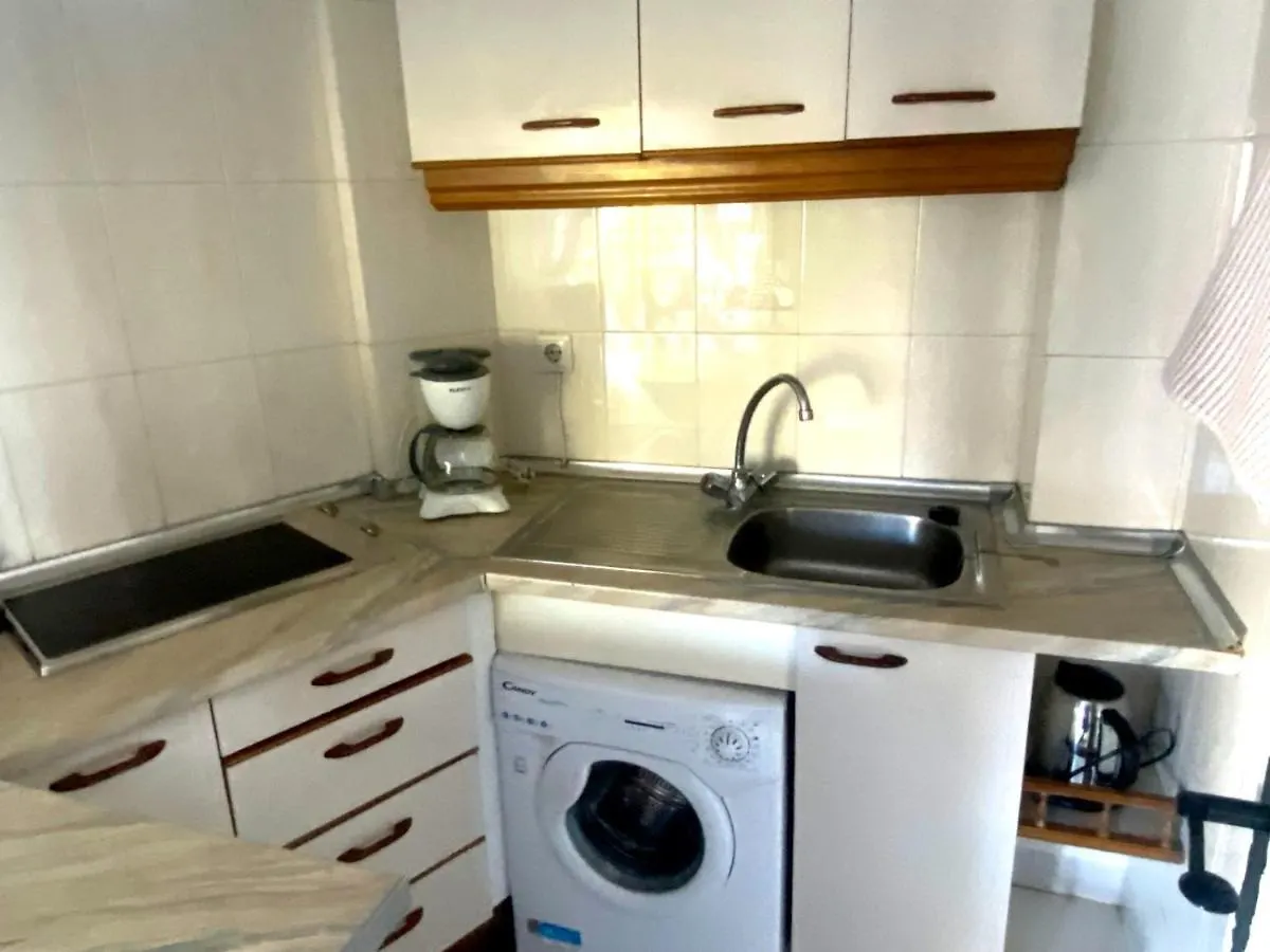 Apartamento Estudio Con Vistas Al Mar En Marbella A 100 Metros De La Playa